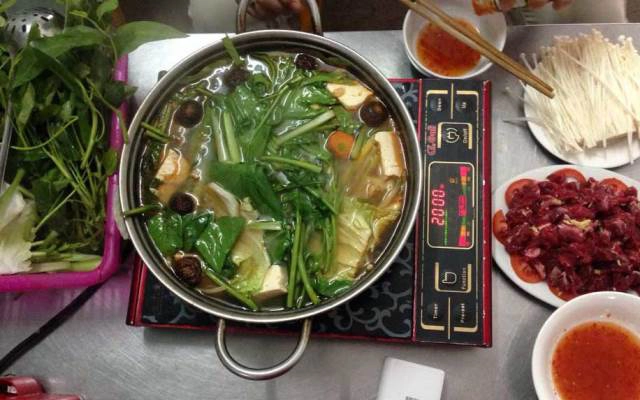 Quán Ăn Bảo Tân Quán - Bánh Tráng Thịt Heo & Lẩu Các Món