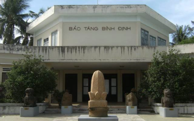 Bảo Tàng Tổng Hợp Bình Định