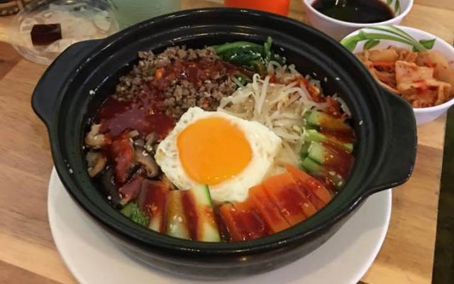 Quán Ăn Bap Sul - Quán Cơm Hàn Quốc