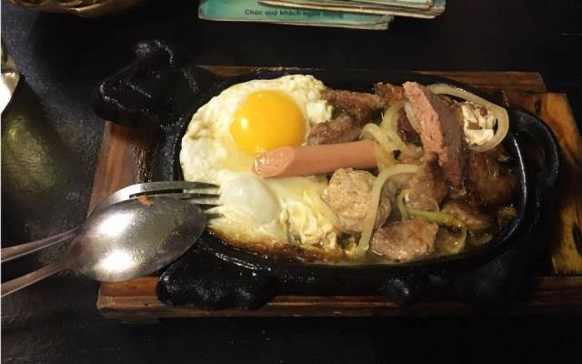 Quán Ăn Beefsteak Mận Xanh