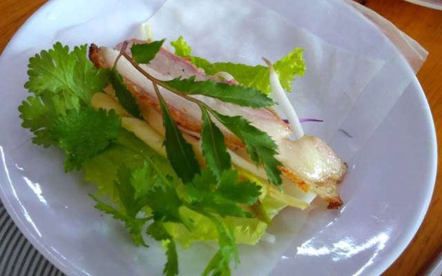 Quán Ăn Bếp Quảng - Bánh Tráng Cuốn Thịt Heo