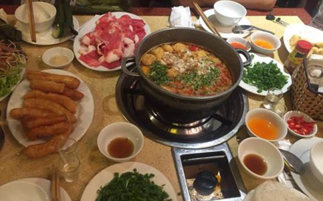 Quán Ăn Bích Nga - Phở Bò & Lẩu Bò