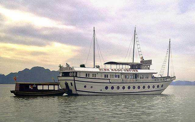 Bien Ngoc Cruises - Bãi Cháy