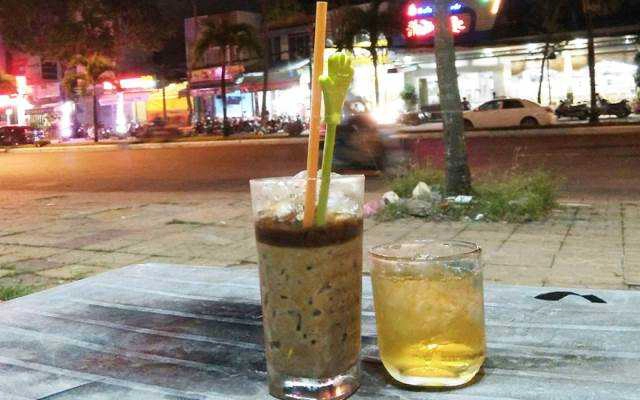 Bin Win Cafe