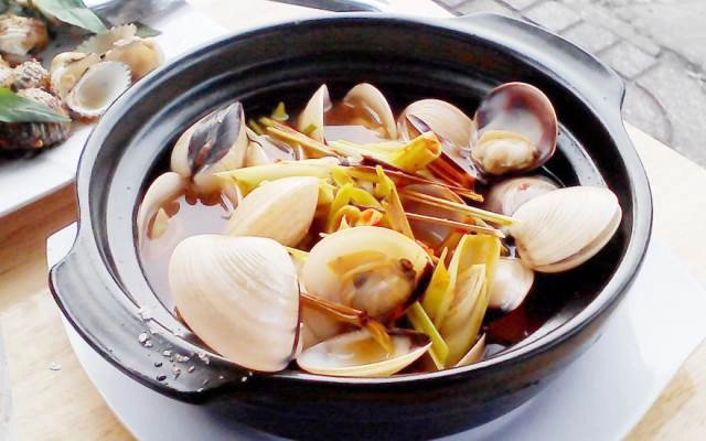 Quán Ăn Bình - Ốc Chỉ, Nướng & Lẩu Hải Sản