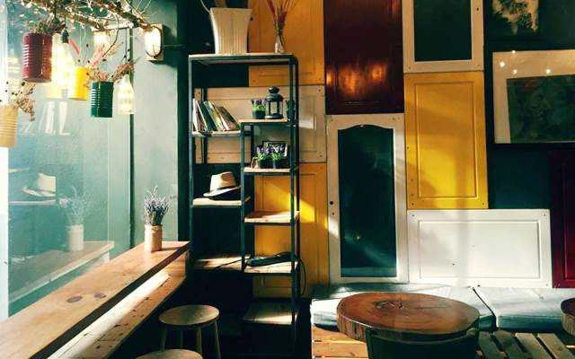 Bizaro Coffee & Shop