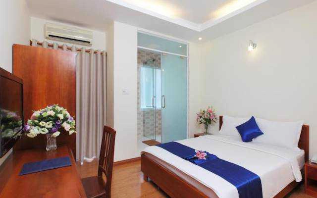 Blue River Hotel