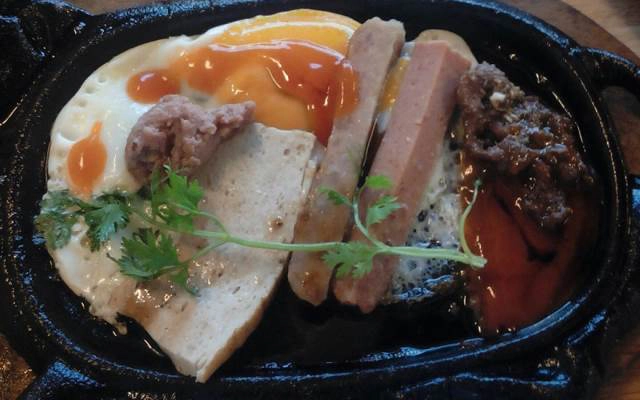 Quán Ăn Bò Bít Tết Chợ Lớn