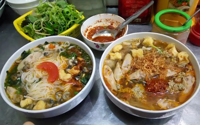 Quán Ăn Bờ Kè - Bún Riêu Cua Giò Heo