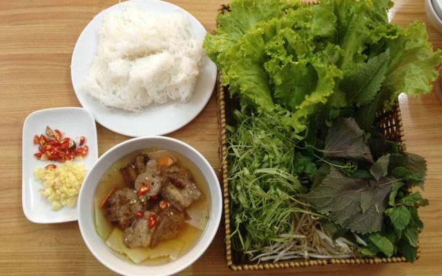 Quán Ăn Bờ Kênh Quán - Bún Chả Hà Nội