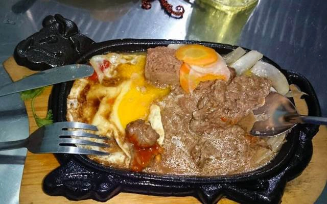 Quán Ăn Bắp Bò Né & Beefsteak Ngọc Trâm
