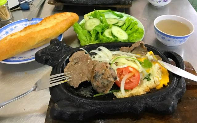 Quán Ăn Bò Né Quốc Minh