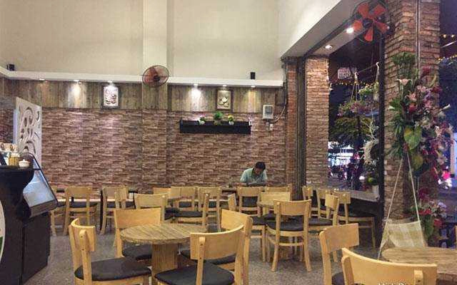 Boutique Cafe - Hai Bà Trưng