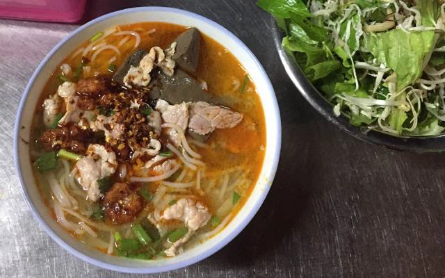 Quán Ăn Bún Bà Hoa