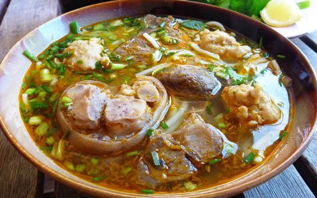 Quán Ăn Bún Bò 247 - Thái Thị Bôi