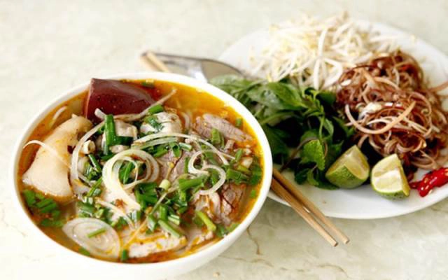 Quán Ăn Bún Bò 32
