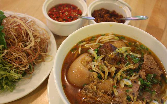 Quán Ăn Bún Bò Bà Vân