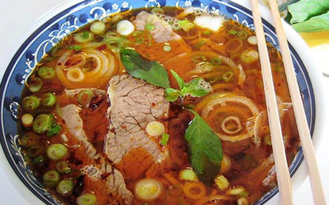 Bún Bò Chị Bảy