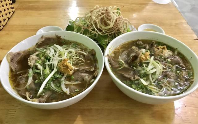 Quán Ăn Bún Bò Cô Ngon