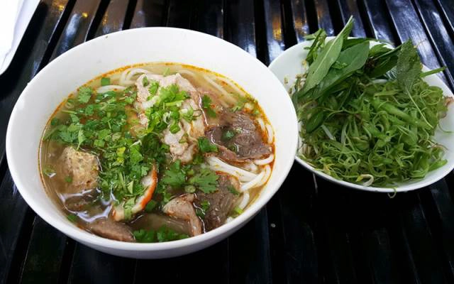 Quán Ăn Bún Bò Gánh - Cao Thắng