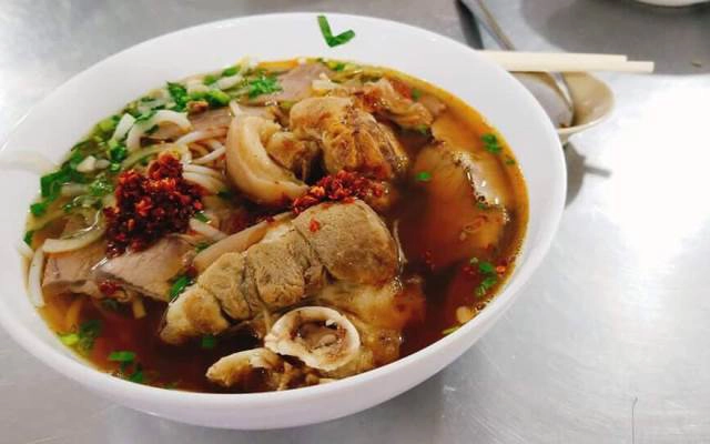 Quán Ăn Bún Bò Gánh - Văn Thân