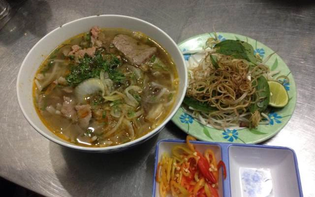 Quán Ăn Bún Bò Hoa Lâm - Đường D2