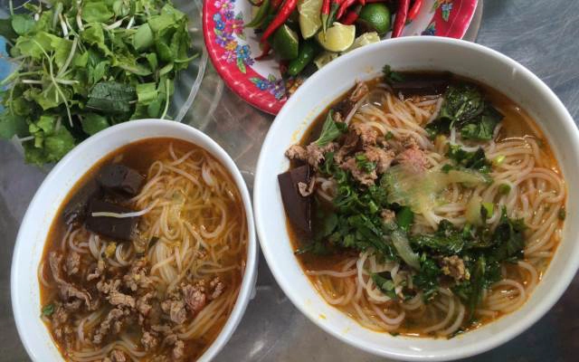 Quán Ăn Bún Bò - Hoàng Văn Thái