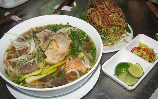 Quán Ăn Bún Bò - Hồng Bàng