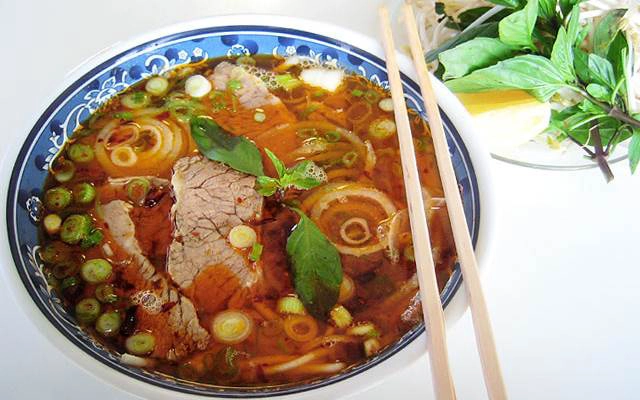 Quán Ăn Bún Bò Huế - 17 Ngô Thời Nhiệm