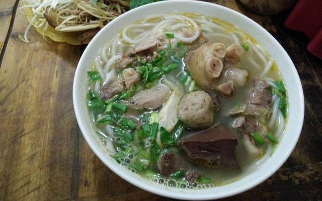 Quán Ăn Bún Bò Huế - 232 Định Công