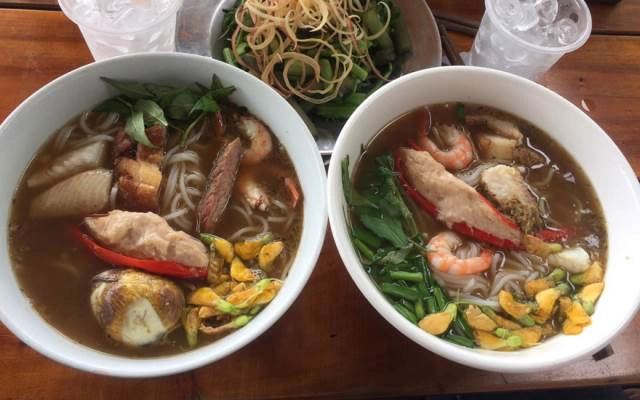 Quán Ăn Bún Bò Huế & Bún Mắm - Cư Xá Phú Lâm B