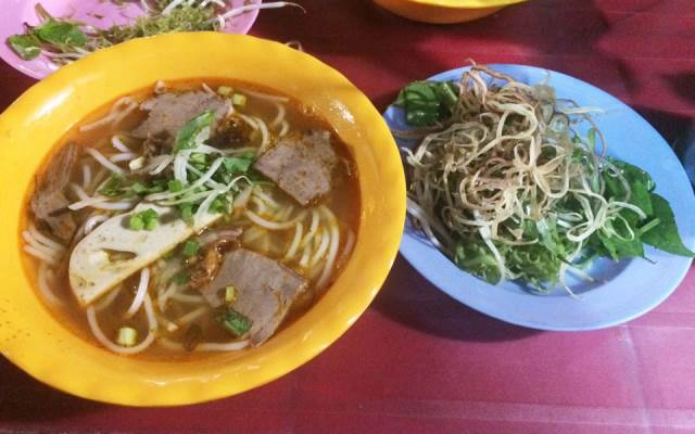 Quán Ăn Bún Bò Huế & Cháo Lòng