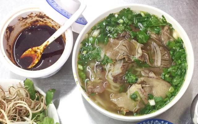 Quán Ăn Bún Bò Huế Cua Ơi !
