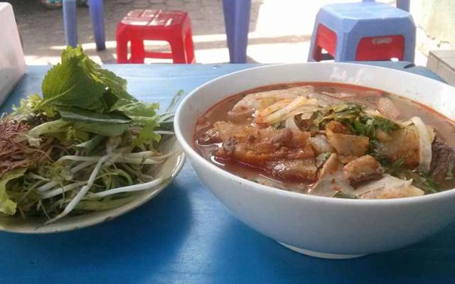 Quán Ăn Bún Bò Huế Đinh Bộ Lĩnh