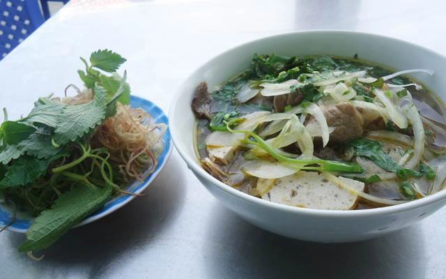 Quán Ăn Bún Bò Huế O Diện - Lê Văn Lương