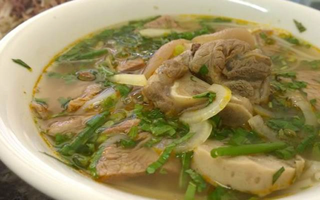 Quán Ăn Bún Bò Huế Quỳnh