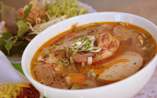 Quán Ăn Bún Bò Huế - Trần Văn Đang