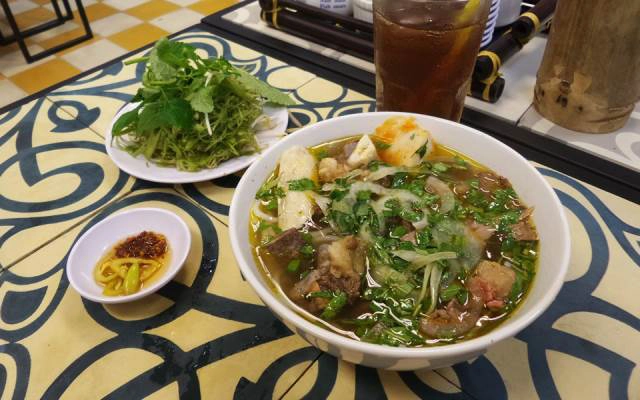 Quán Ăn Bún Bò Huế Xưa - Ngô Tất Tố