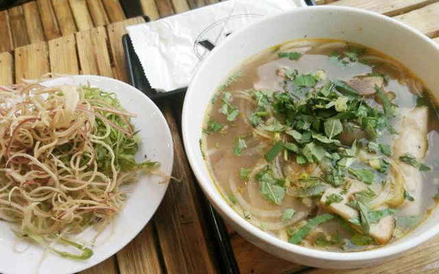 Quán Ăn Bún Bò Huế Xưa - Phạm Văn Đồng