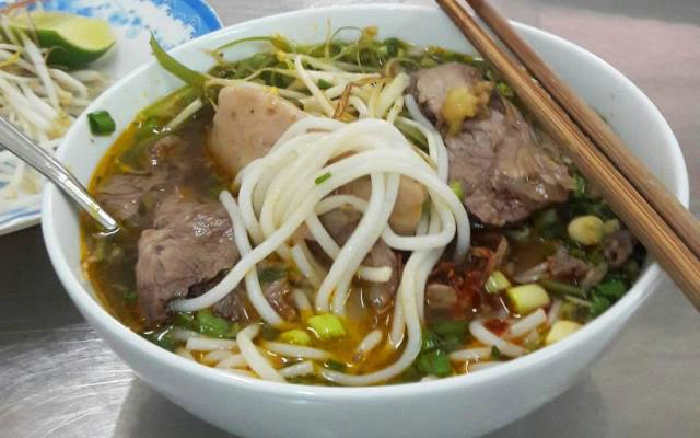 Quán Ăn Bún Bò Long C