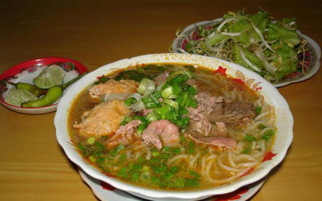Quán Ăn Bún Bò Mỹ Tâm