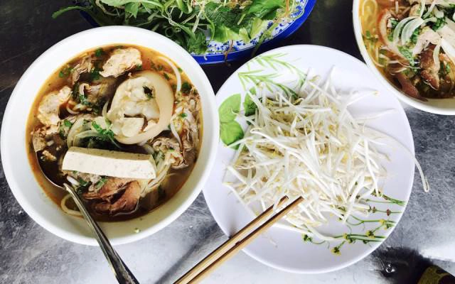 Quán Ăn Bún Bò Ngoại Nấu