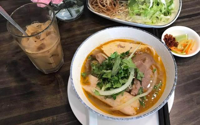 Quán Ăn Bún Bò Nhà My