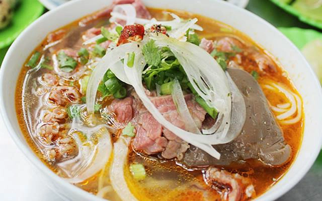 Quán Ăn Bún Bò Sông Hương - Đường Số 12