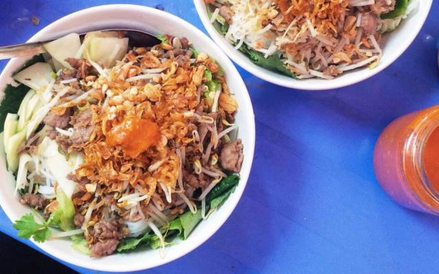 Quán Ăn Bún Bò Trộn Nam Bộ - Đường Láng