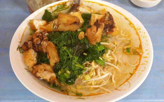 Quán Ăn Bún Cá & Bún Móng Thịt - Giáp Bát