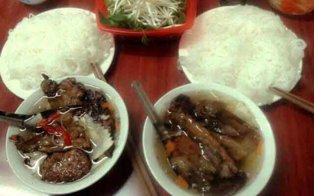 Quán Ăn Bún Chả Bà Tầu