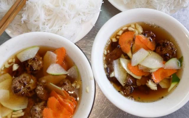 Quán Ăn Bún Chả, Bún Cá & Bánh Đa Cá - Xa La
