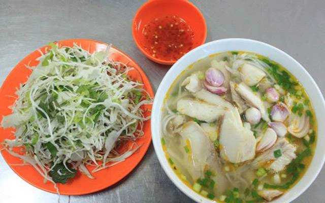 Quán Ăn Bà Ân - Bún Chả Cá & Bún Riêu - Hùng Vương