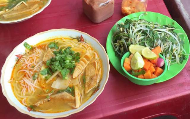 Quán Ăn Bún Chả Cá Hằng